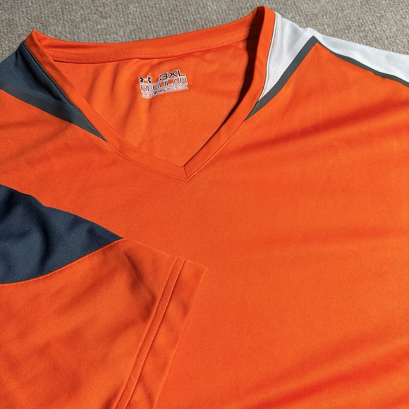 Under armour Other - Under Armour Shirt Mens 3XL Orange Combine Training HeatGear V-Neck Gym Tee